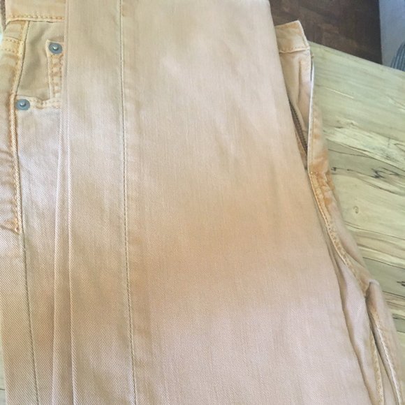 NWT Mens Levis 508 Jeans Peach/Faded Orange Size 30 x 30 - Picture 2 of 4